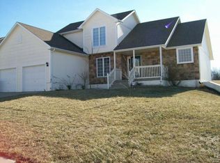 2613 Meadowlark St, Harrisonville, MO 64701