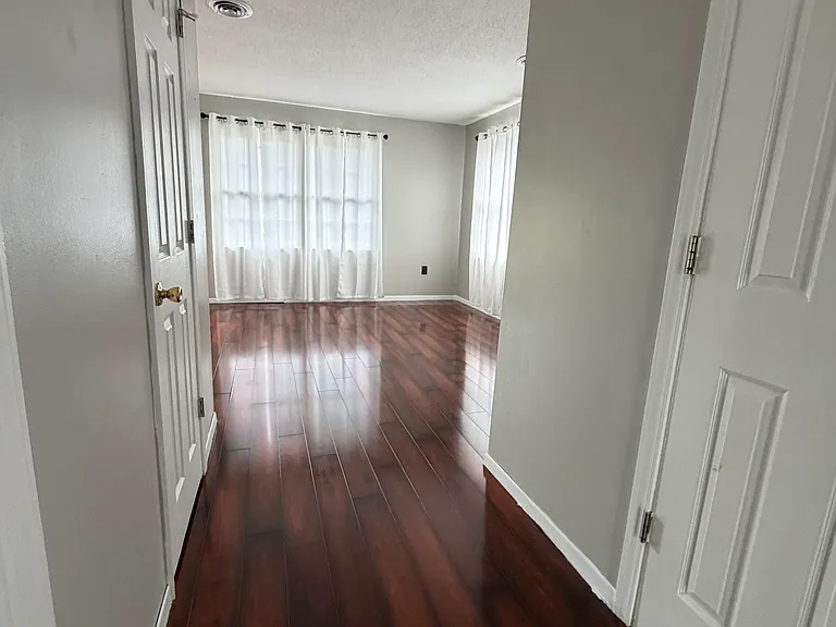 1805 King College Rd #D1 — Photo 6
