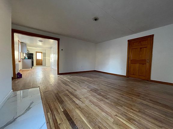 5th image of 42 Lake Ave Floor 3