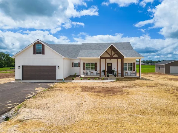 112 McCutchen Ct, Auburn, KY 42206