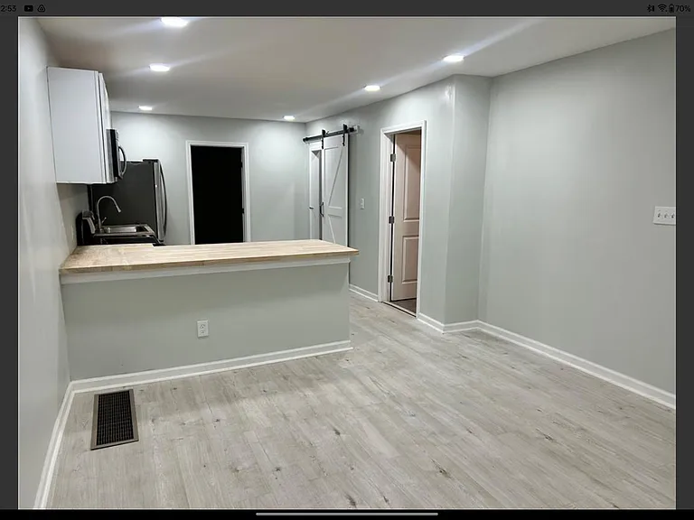 717 Indiana Ave #1 — Photo 7