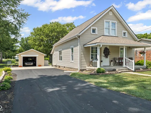 218 N West St, Bargersville, IN 46106