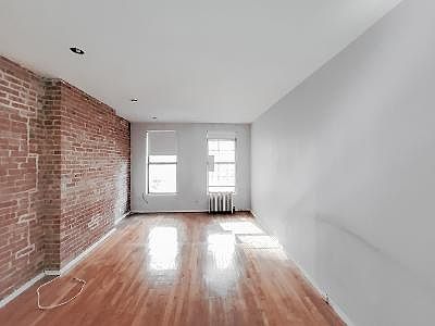 1st image of 214 E 90th St #3FW