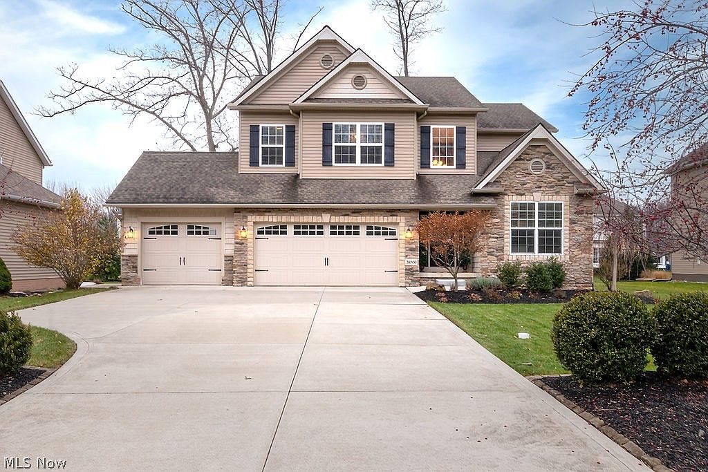 38500 Melrose Farms Dr, Willoughby, OH 44094 Zillow