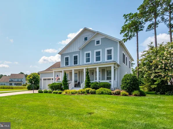 10001 Flotilla Ln, Berlin, MD 21811