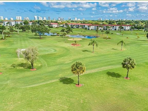 BEAUTIFUL GOLF COURSE