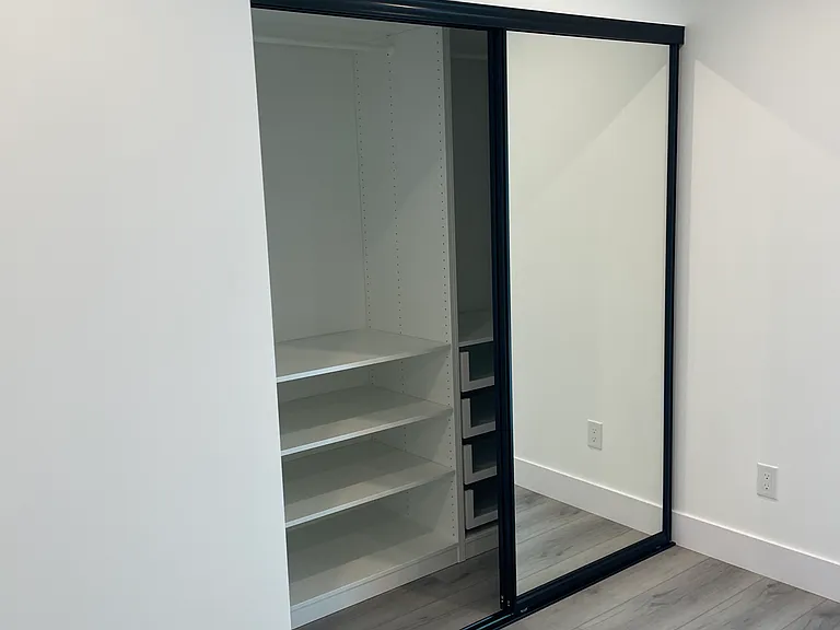2527 Hermosa Ave #3/4 — Photo 16