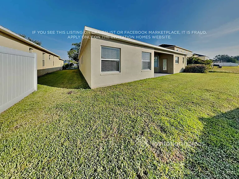 11329 Callaway Pond Dr — Photo 17