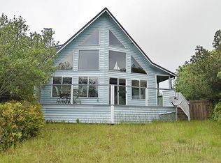 367 N Razor Clam Dr SW, Ocean Shores, WA 98569