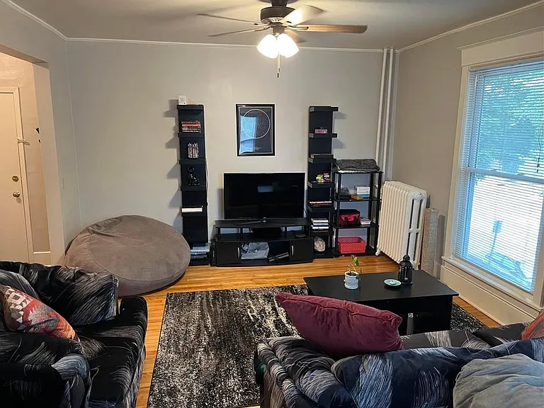 51 Milton St S #3 — Photo 8