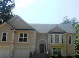 211 Sea Cliff Dr, Ruther Glen, VA 22546