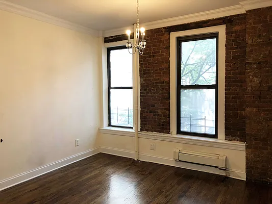 Rented by Avenues Real Estate | media 12