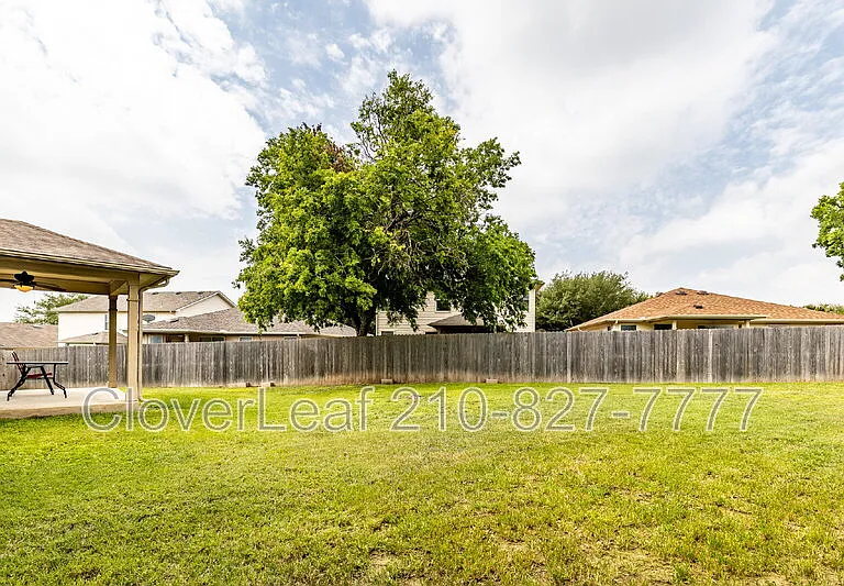 229 Hereford St — Photo 33