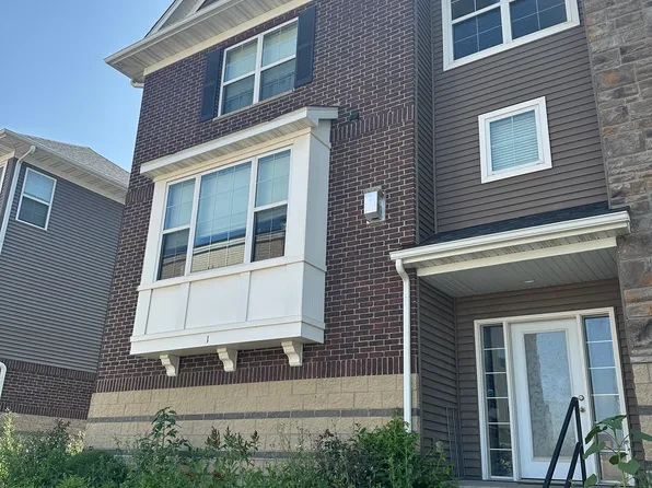 440 3rd Ave, Coralville, IA 52241
