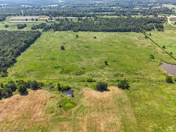 22490 Conser Rd, Heavener, OK 74937