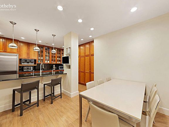 5th image of 1075 Park Ave #2D