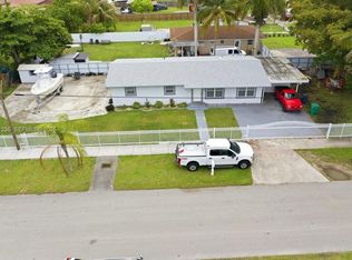 300 SW 8th Ave, Florida City, FL 33034