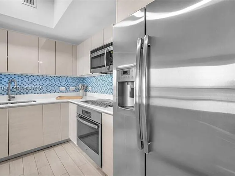2602 E Halladale Cu #T3105 — Photo 15