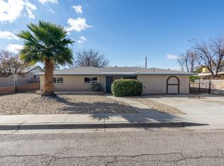 2205 Kent Rd, Las Cruces, NM 88001