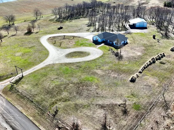 831 Vz County Road 2434, Canton, TX 75103