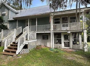 1353 Spring Lake Rd, Fruitland Park, FL 34731