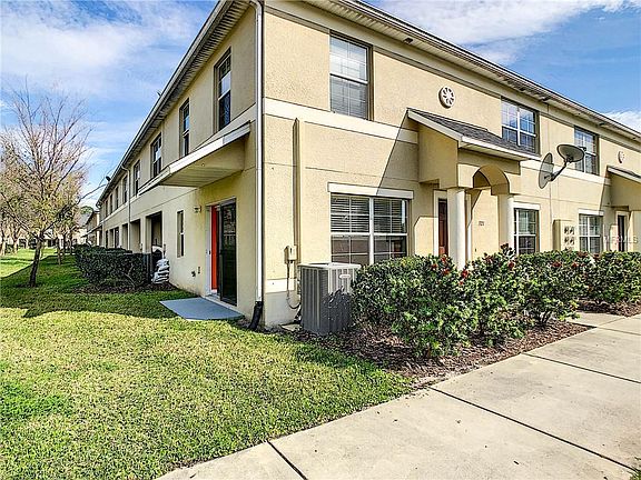 4th image of 321 Carina Cir