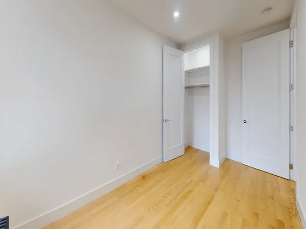 3505 Broadway image 10 of 14