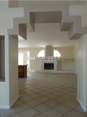 3rd image of 6409 W Fisher Ave