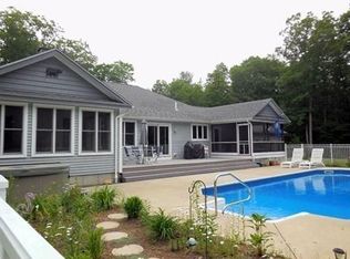101 Haynes Hill Rd, Brimfield, MA 01010