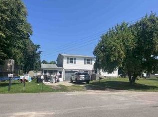 7085 Lake Rd, Coloma, MI 49038