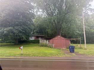6611 Old Lyons Rd, Newark, NY 14513