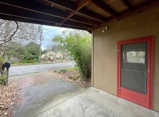 1860 Arthur St #B, Eugene, OR 97405