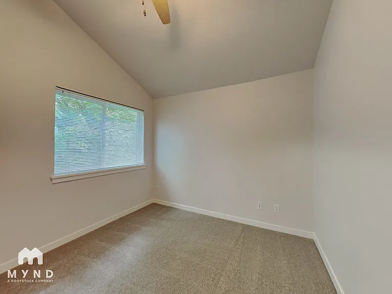 2257 NW Hidden Ln — Photo 8