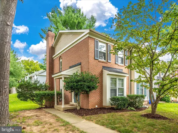 20526 Strath Haven Dr, Montgomery Village, MD 20886