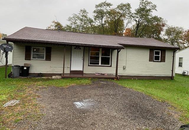 1st image of 1140 River Dr
