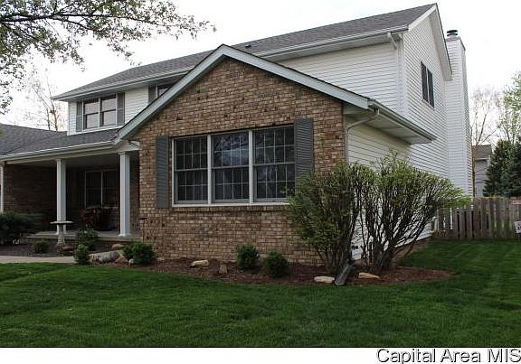 2nd image of 520 Richmond Dr