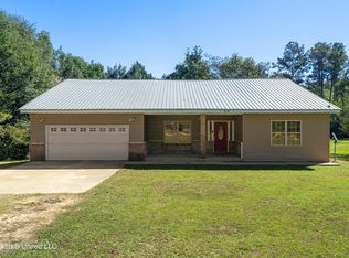 40 Glenn West Dr, Purvis, MS 39475