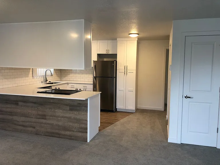 18532 Blueberry Ln — Photo 4