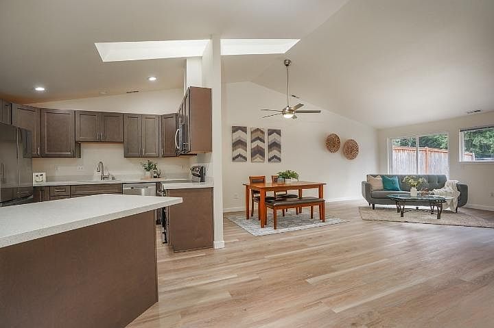 Kitchen- living room- open space concept.