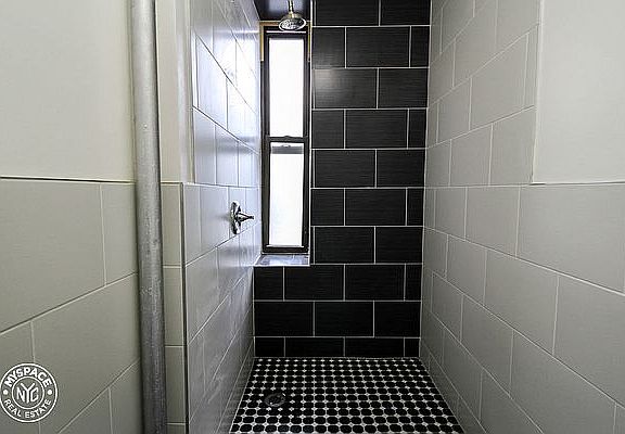 3rd image of 41 Jefferson St #2D