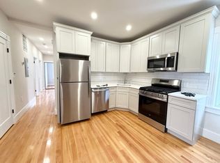 36 Raven St FLOOR 2, Dorchester, MA 02125