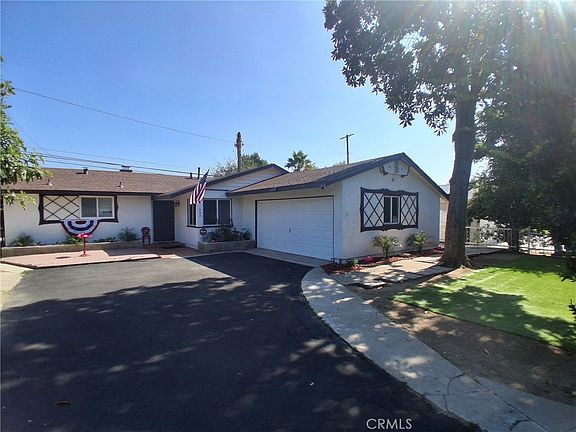 4th image of 11662 Glamis St