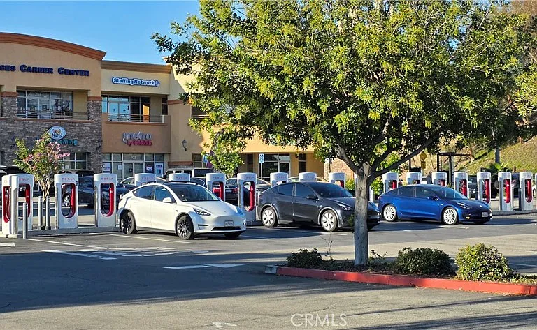 4 Country Mile Rd — Photo 19