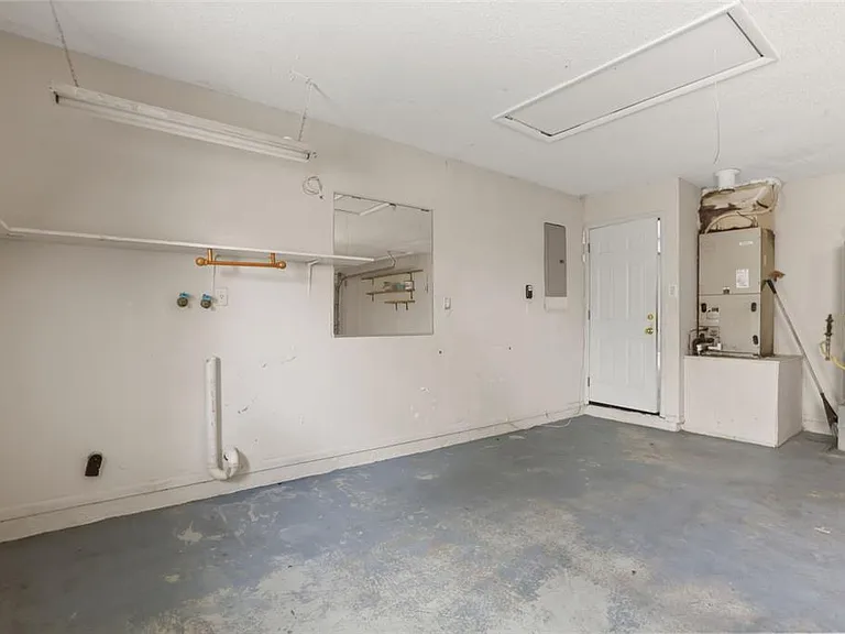 12136 Shallot St — Photo 23