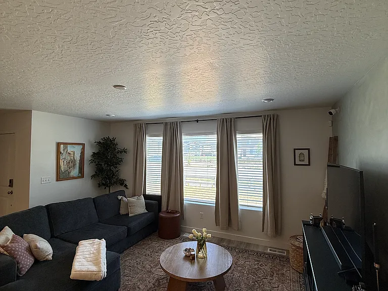1843 E Rainbow Bridge Dr — Photo 11