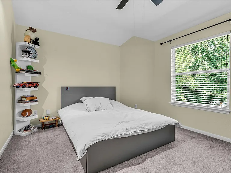 119 N Westwinds Cir — Photo 31