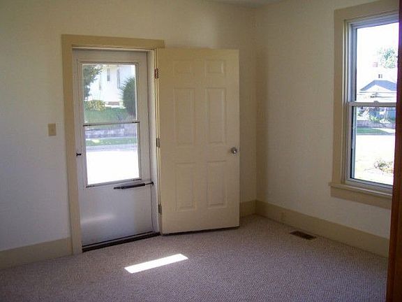 Bright & cheery living room