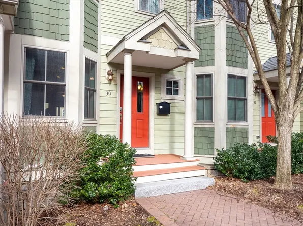 30 Weston Ave #11, Somerville, MA 02144