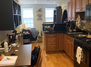 61 Joy St #1B, Boston, MA 02114