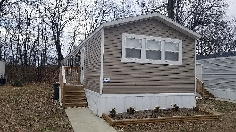 2nd image of 2716 W Delmar Ave Lot 62